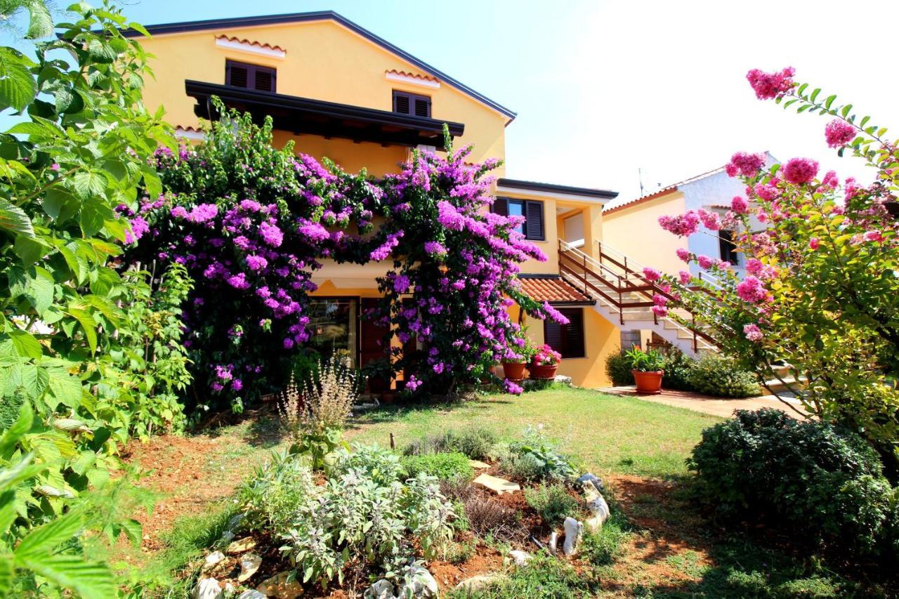 Apartments Tancel Poreč Exterior foto